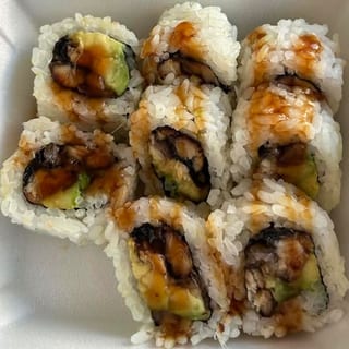 Avocado & Cucumber Roll